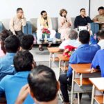 राज्य सफाई कर्मचारी आयोग के उपाध्यक्ष ने दून मेडिकल कॉलेज में सफाई कार्मिकों और अस्पताल प्रशासन के साथ की बैठक